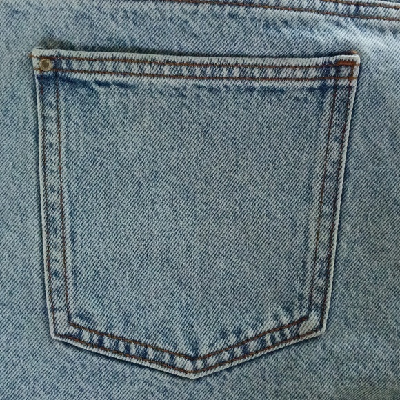 Zara Mid Rise Jean Shorts - Picture 10 of 13
